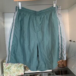 Vintage Fila Green Retro Elastic Boardshorts w Side Stripes Mesh Underliner Sz L